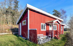 Stunning home in Fjällbacka w/ 2 Bedrooms, Fjällbacka